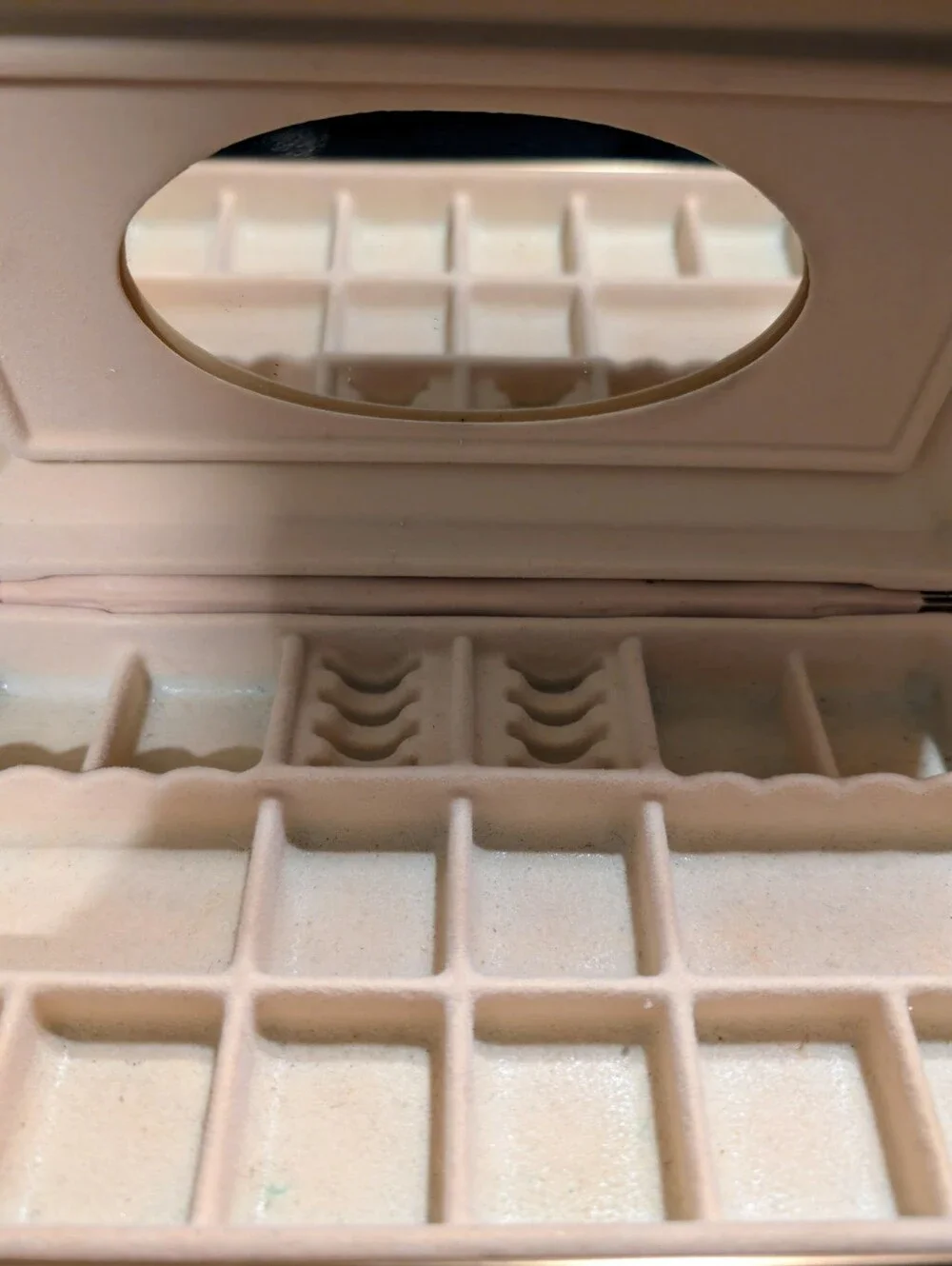 Vintage Travel Jewelry Organizer Box in Blue And Cream with Oval Mirror
